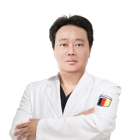茀莱堡口腔 李力