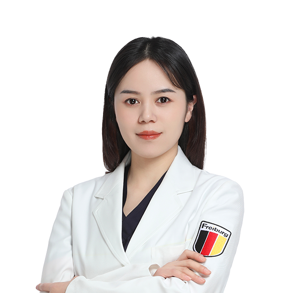 茀莱堡口腔 邓梅