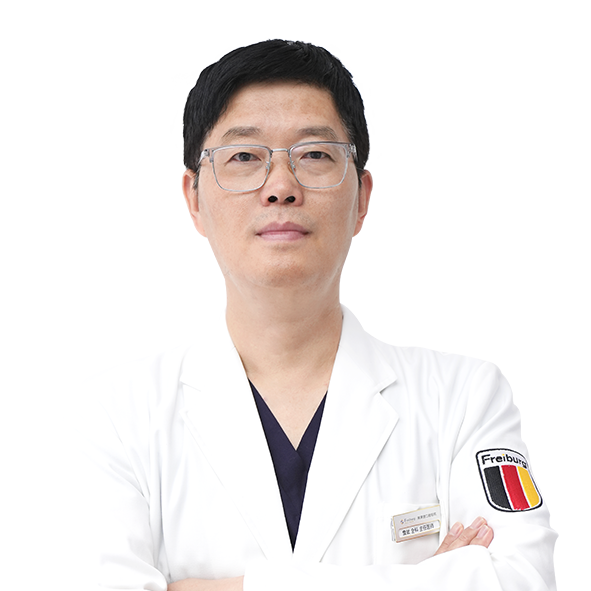 茀莱堡口腔 詹斌